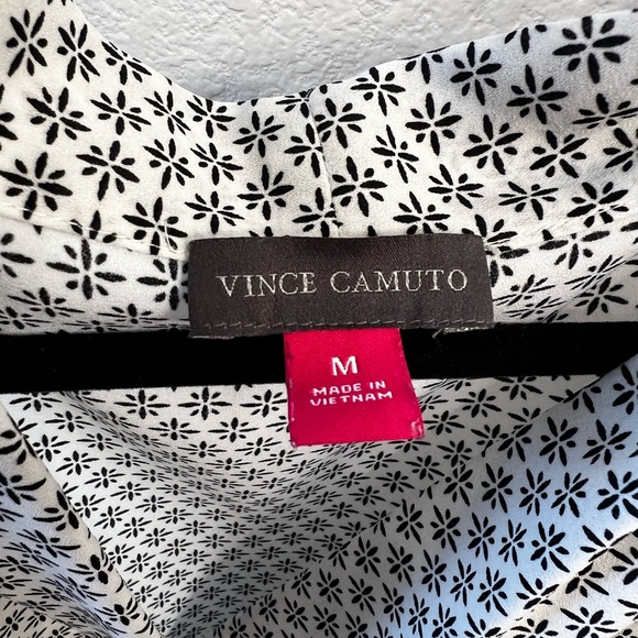 Vince Camuto work shirt! size M. - Picture 2 of 3